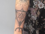 #PHred #PHred#geometry#londontattoo#Eastlondontattoo#dotwork#sacredgeometry#armtattoo#Patterns# #vegantattoos #freshlyinked #black #tattoooftheday #blackandgreytattoo #yoga #spirit #artistic #artgallery #geomerty #dotwork #sacred #intricate #fine #ornemental #ornate #EastLondonTattoos #spiritual #yoga  